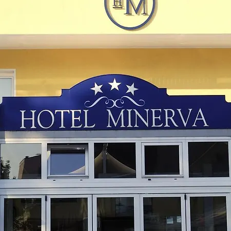 Hotel Minerva 3*