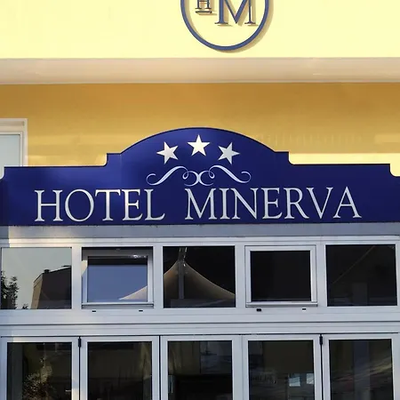 Minerva Hotel 3*