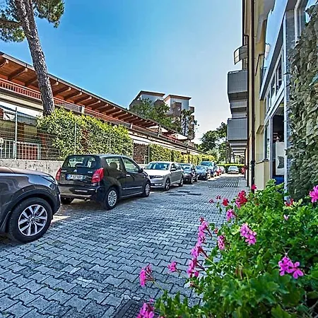 Minerva Ξενοδοχείο 3*